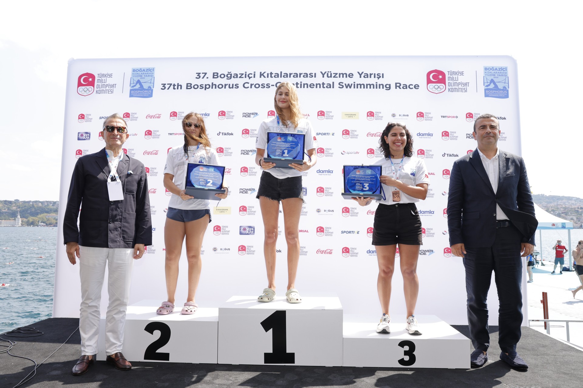 Fucked in a Dream ni onlayn tomosha qiling